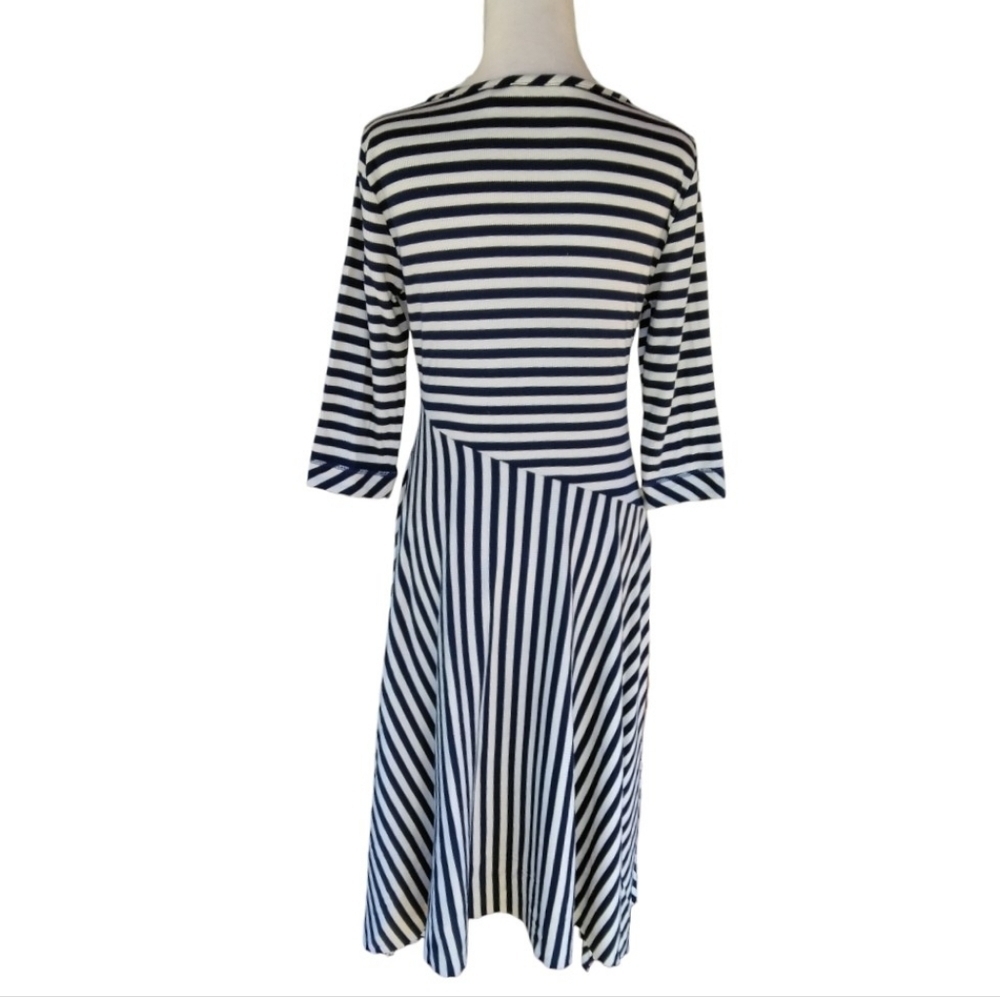 Soft Surroundings Striped Ribbed Navy & White Asymmetric Hem Dress Size Small - Picture 5 of 10